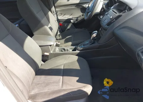 2015 Ford Focus Se из США, поврежденный, VIN 1FADP3K21FL307090